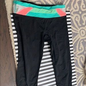 Lululemon crop leggings - size 12